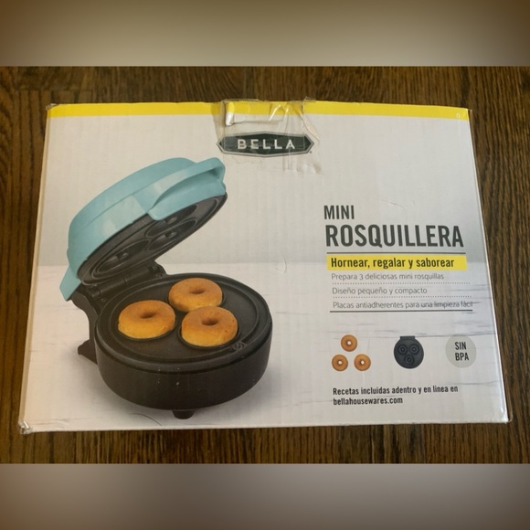 Bella Mini Donut Maker, NWT, Makes 4 Doughnuts - Picture 3 of 4